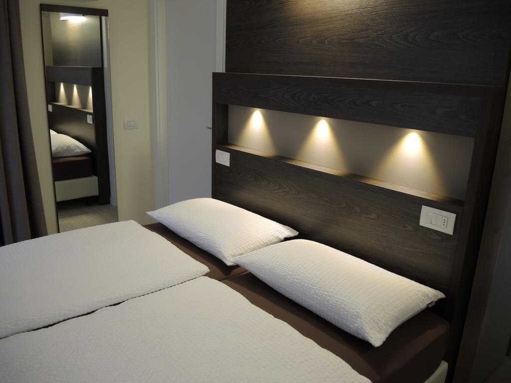 Bed And Breakfast Casa Mosole Μαλτσεζίνε Δωμάτιο φωτογραφία